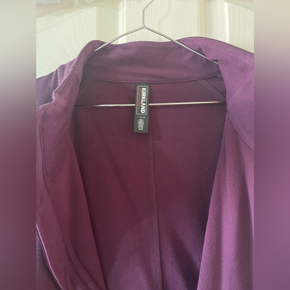 Zip-up purple hoodie - Picture 3 of 3